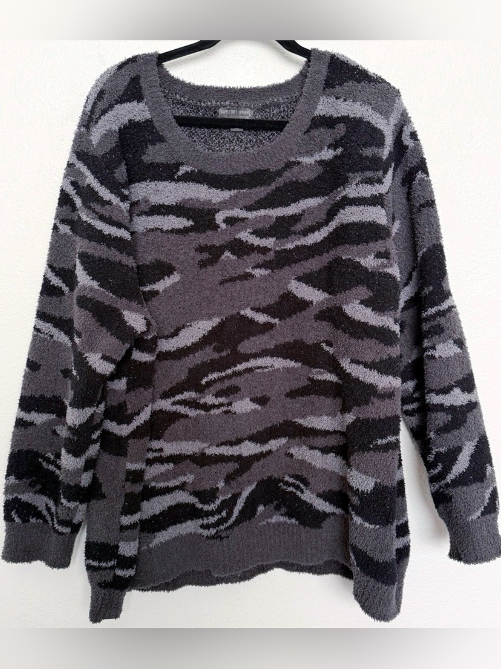 Barefoot Dreams CozyChic Seaside Camo Crewneck Fuzzy Pullover Sweater 3X - Picture 8 of 8